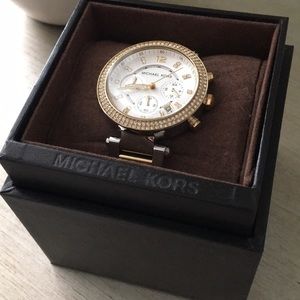 Michael Korda two-toned Parker watch